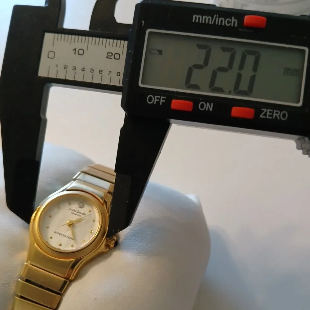 VTG 90s Andre Rivalle Diamond Women's Gold Tone Stretch Band Quartz Watch 22mm